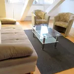 شقة Altes Schulhaus باد شفارتاو